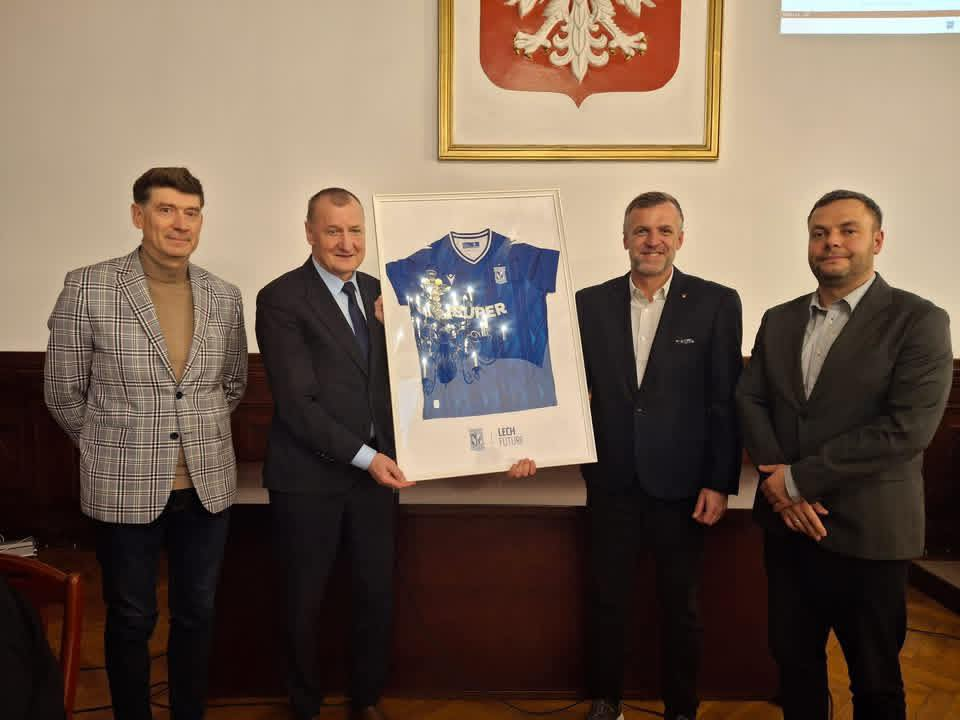Piłka Nożna w Naszym Powiecie